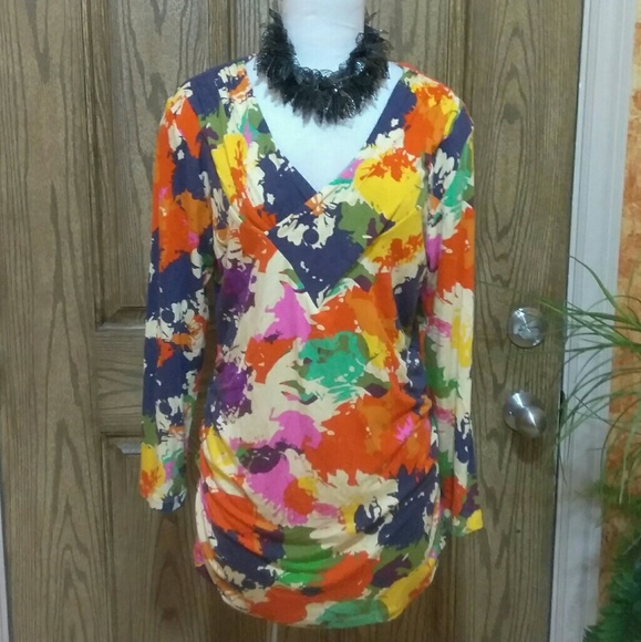 CAbi V neck MULTICOLOR top - Picture 5 of 6